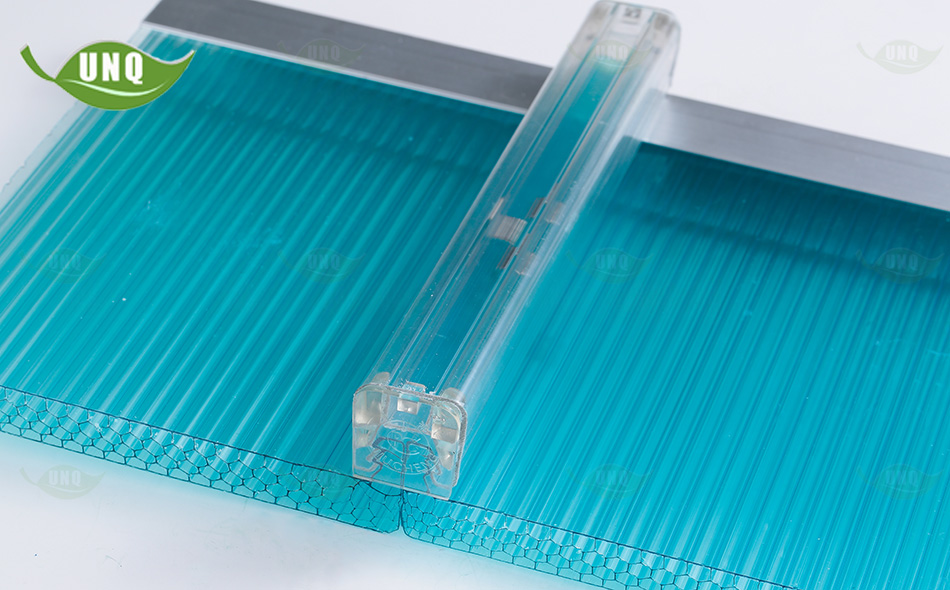 陽(yáng)光板滴水怎么辦