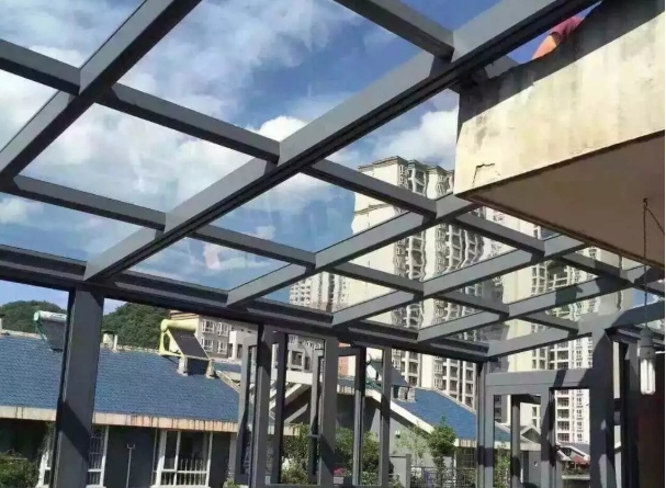 pc耐力板頂陽光房